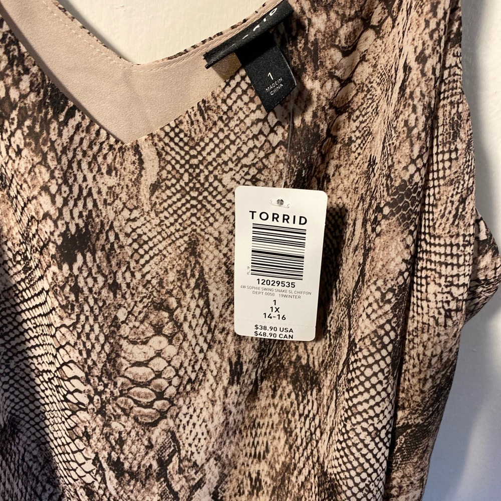 NEVER WORN. Torrid swing snake print camisole.